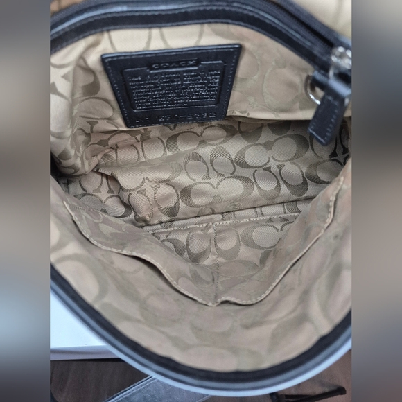 Coach Black Leather Shoulder Bag - Picture 10 of 11